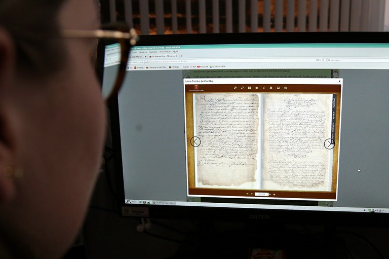 hot_site_Livro_tombo_952A2306.JPG hot_site_Livro_tombo_952A2306.JPG