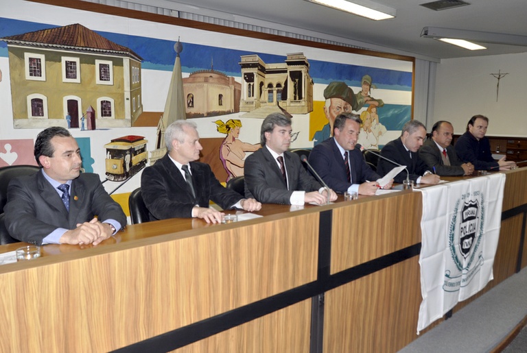 158 anos da Polícia Civil comemorados na Câmara 