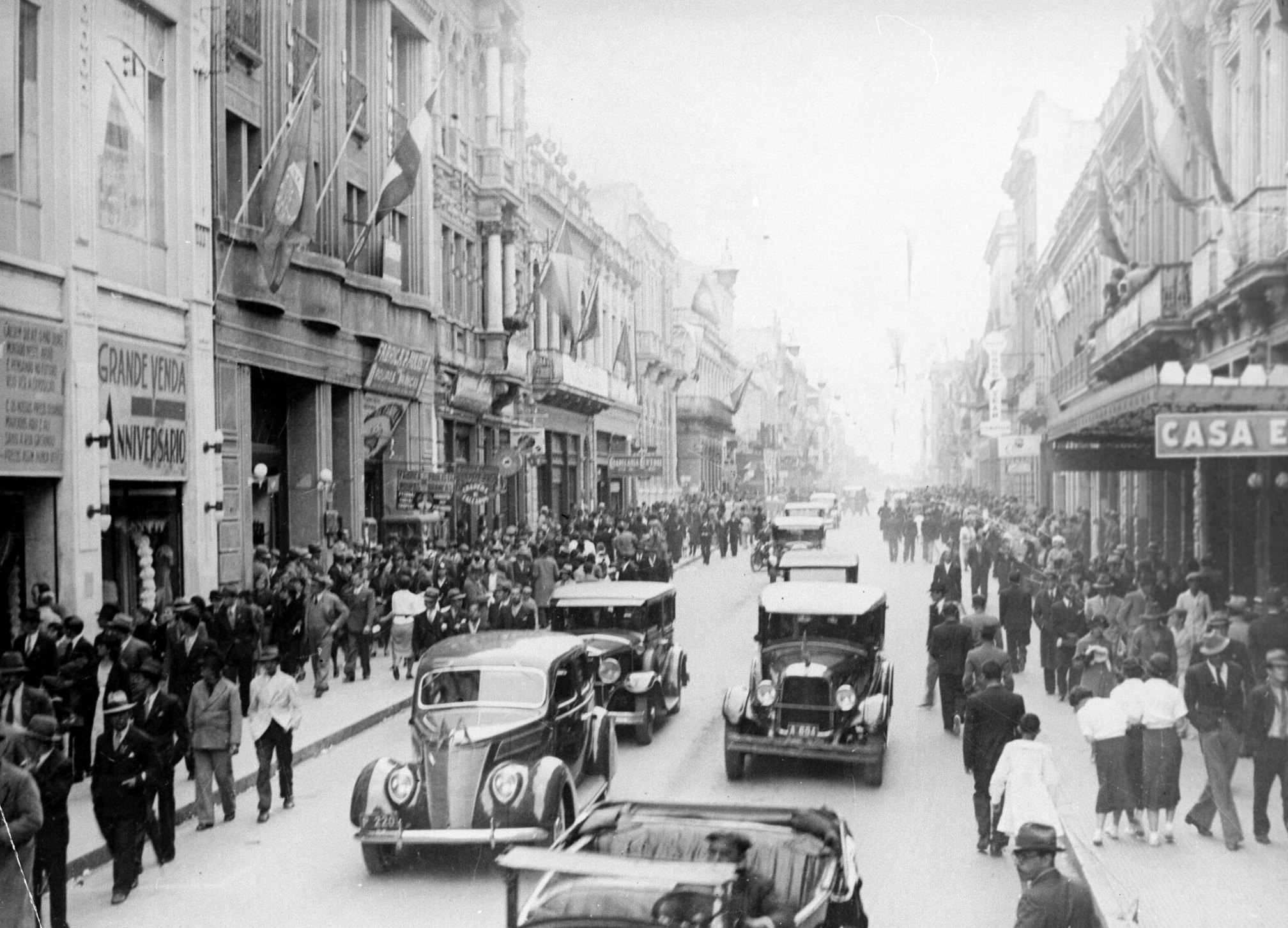 1933 – O ano em que as curitibanas foram às urnas