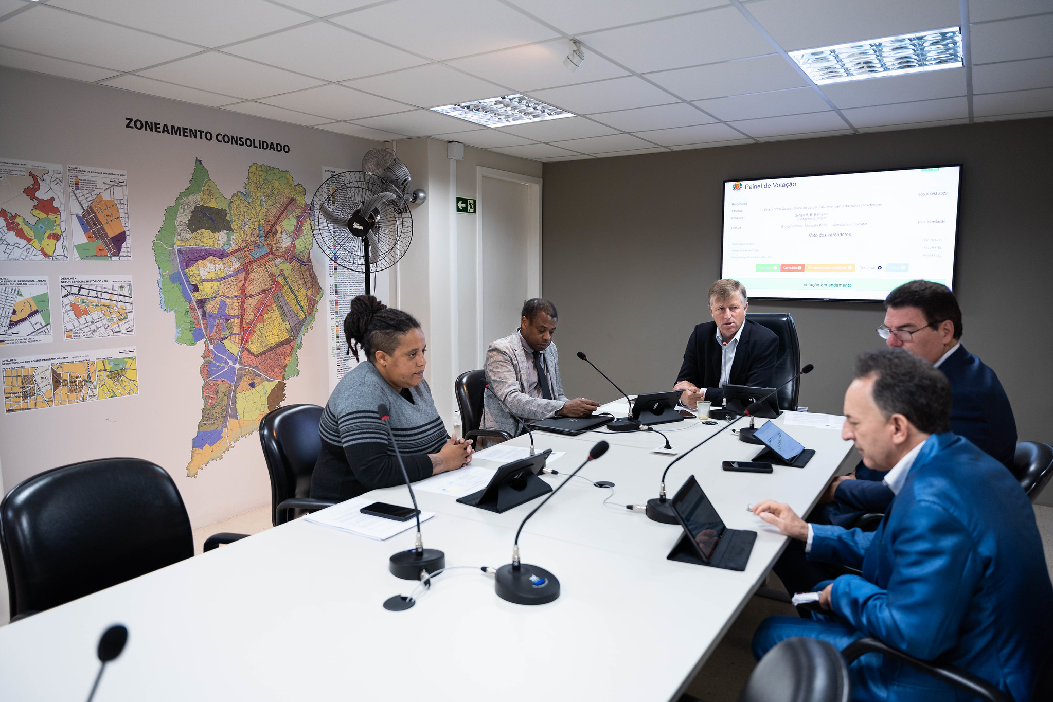 4 projetos de lei aptos à votação em Curitiba graças à Comissão de Urbanismo