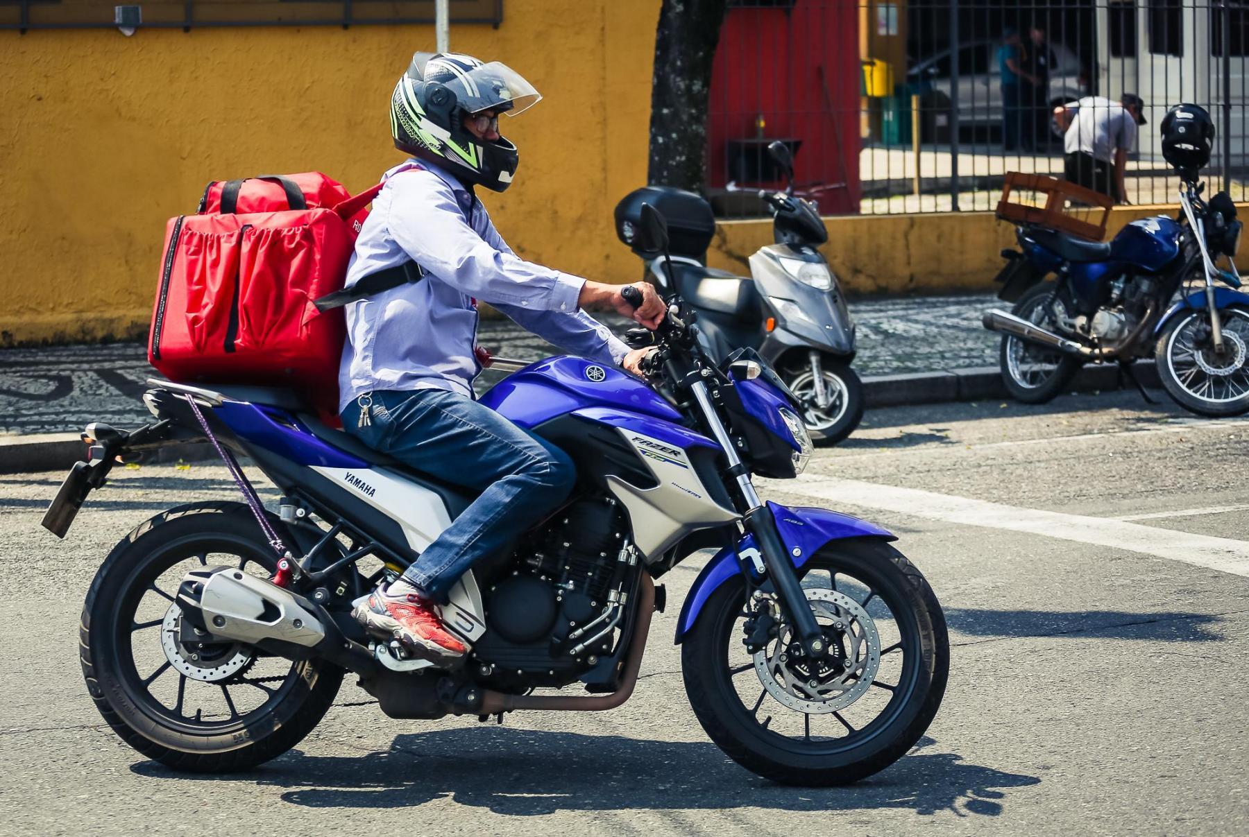 Projeto de lei quer combater o "golpe do delivery" em Curitiba