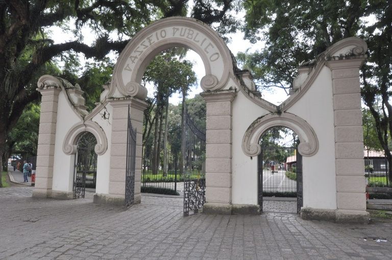 A origem do Passeio Público (127 anos de história) 
