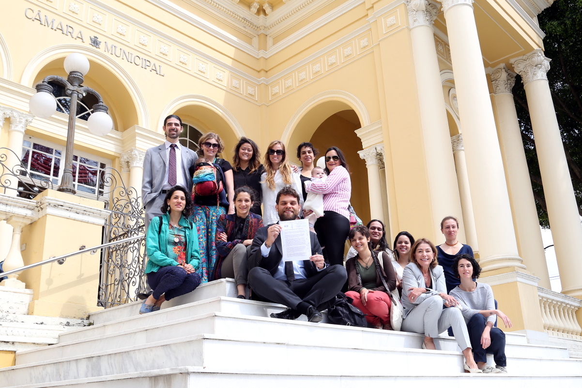 Aberta exposição fotográfica sobre parto humanizado na Câmara