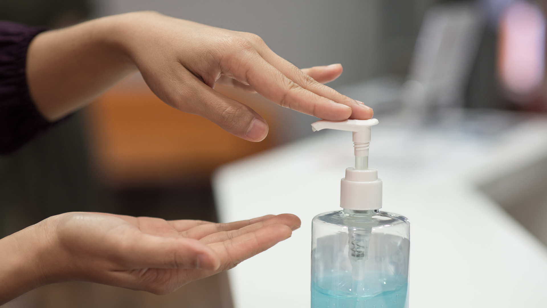 Aberta licitação, na Câmara de Curitiba, para aquisição de álcool gel