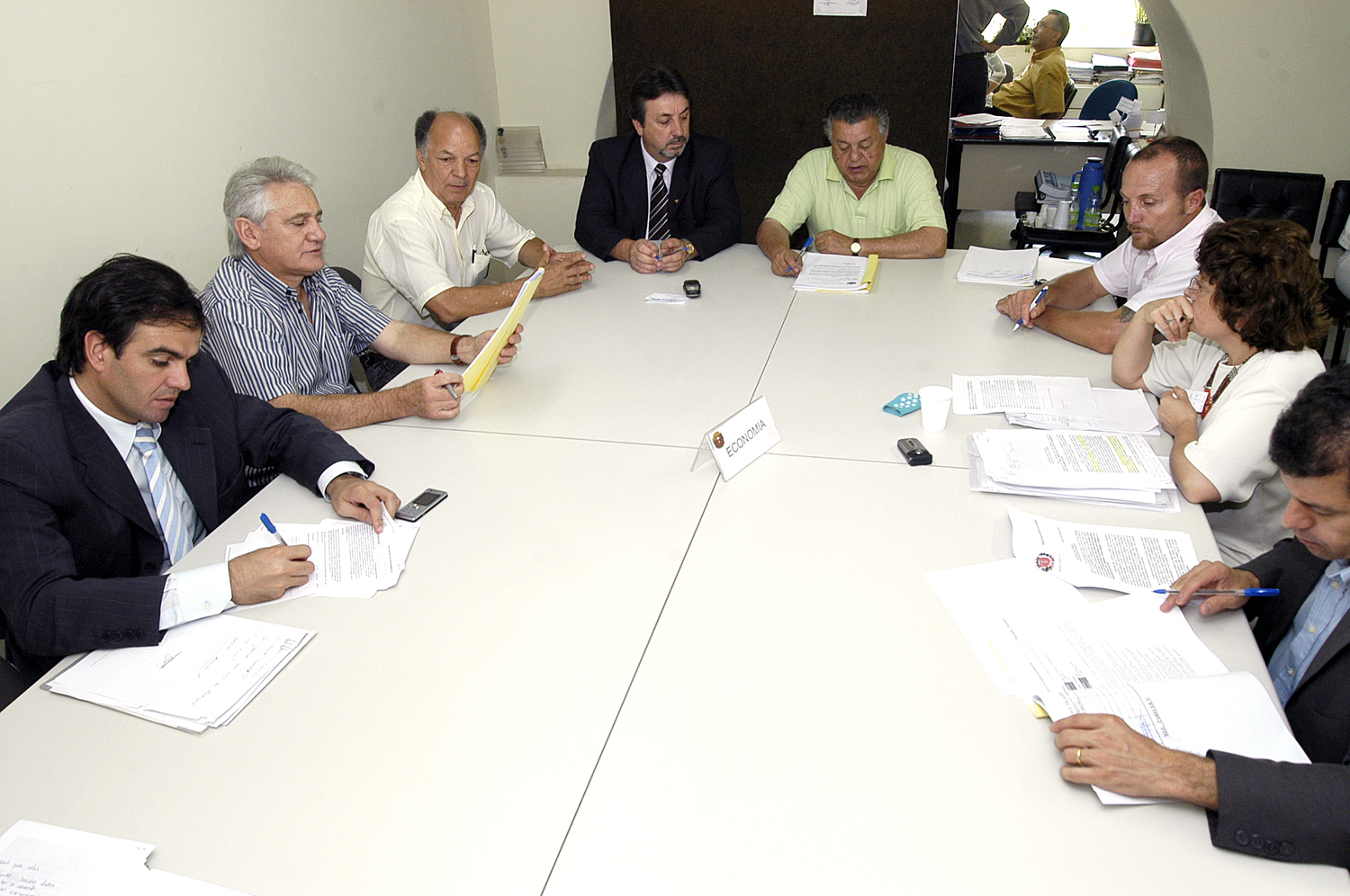 Abertura de crédito passa por comissão 