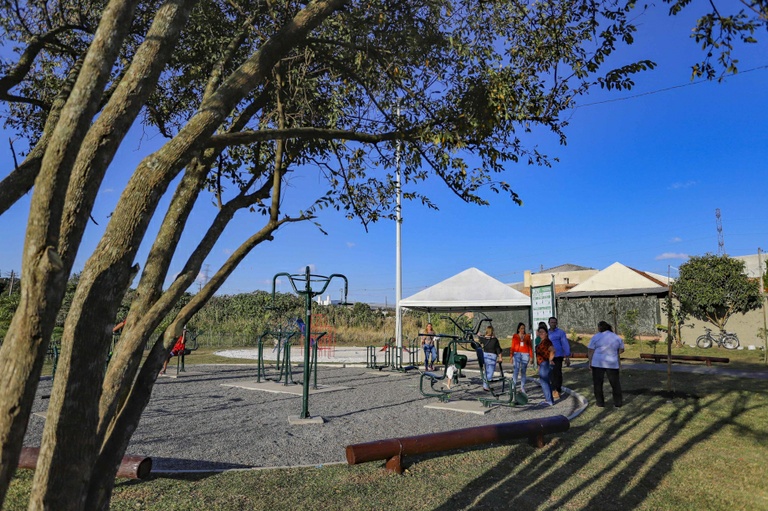 Academias podem ganhar isenção fiscal para cuidar de praças em Curitiba