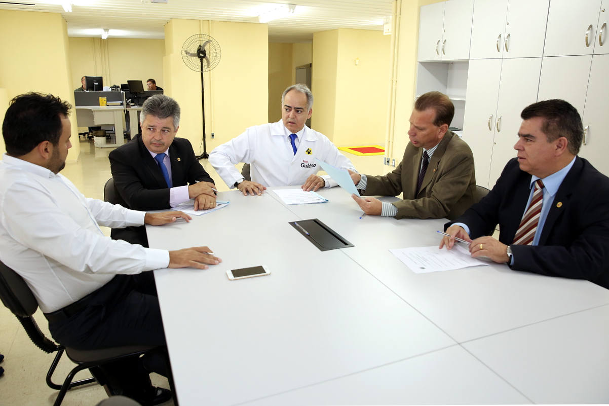 Acatada proibição de recipientes de vidro em locais públicos