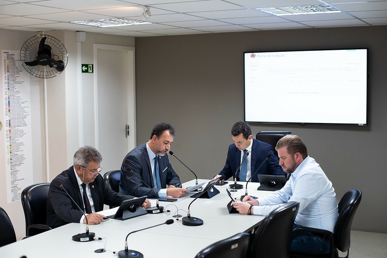 Acessibilidade aprova ampliação de assentos especiais nos ônibus de Curitiba