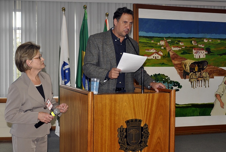Ações de instituto apresentadas na Câmara 