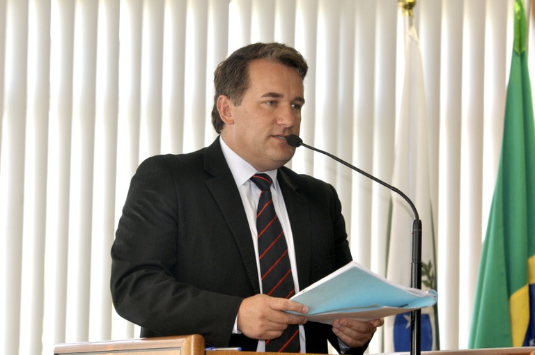 Adiada votação de projeto sobre brinquedos infláveis 