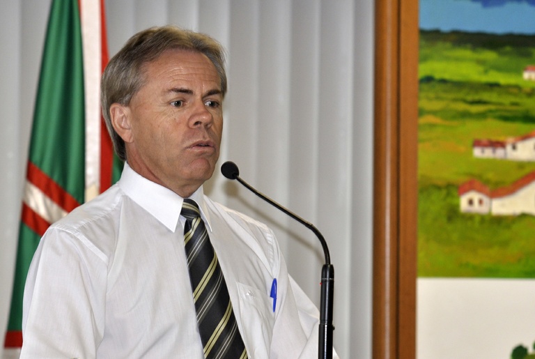 Adiada votação de projeto sobre linha Inter-Shopping 