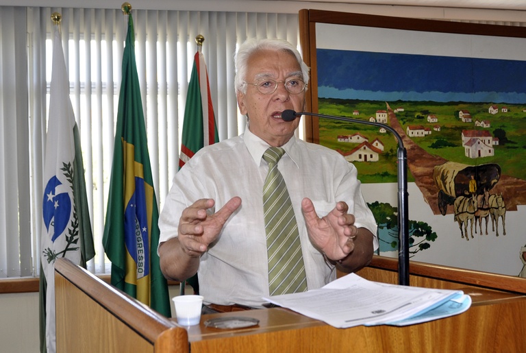 Adiada votação de projeto sobre organização do Carnaval 