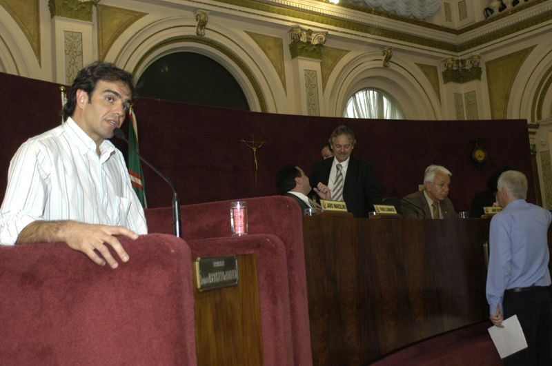 Agentes penitenciários ganham dia municipal 