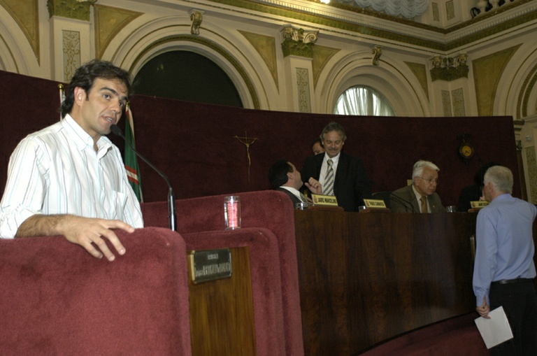 Agentes penitenciários ganham dia municipal 