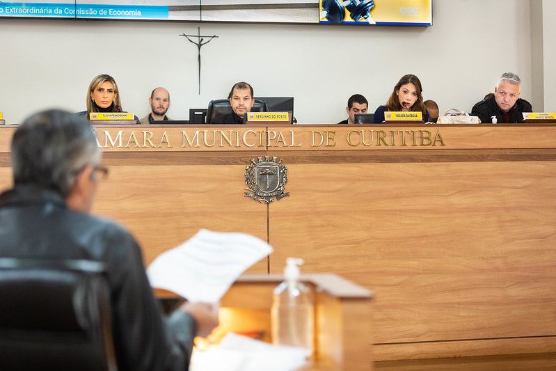 Após debate com Urbs, crédito de R$ 174 mi permanece em Economia