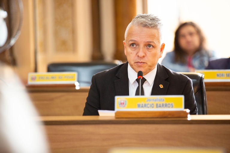 Após morte de DJ, vereadores pedem regras para trios elétricos