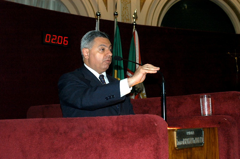 Apresentado relatório da Comissão de Participação 