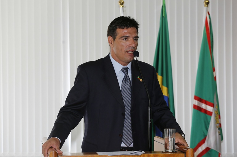 Aprovada cidadania honorária para cônsul japonês Yoshio Uchiyama 