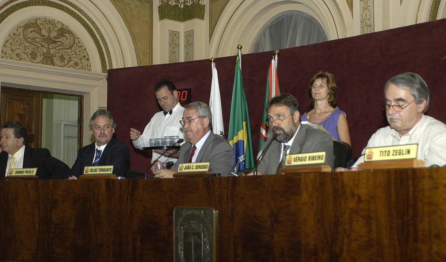 Aprovada criação da Secretaria do Trabalho 