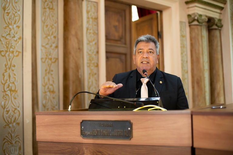 Aprovada homenagem póstuma a líder comunitária da CIC 