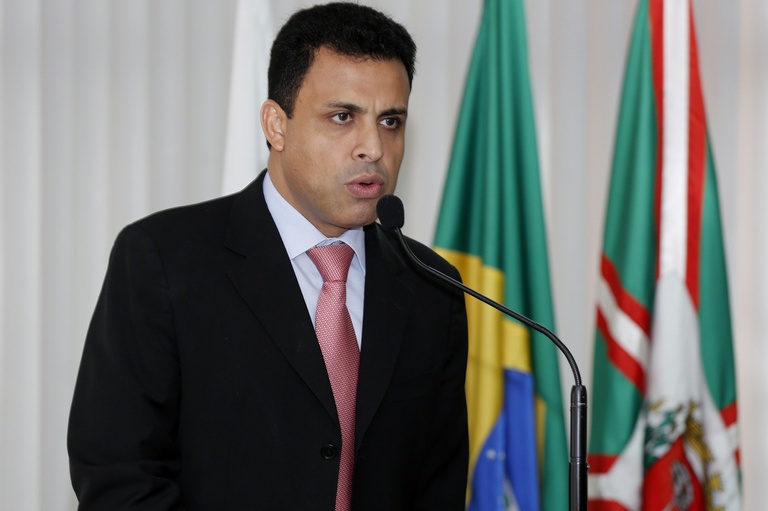 Aprovada melhoria no atendimento a pessoas com deficiência visual 