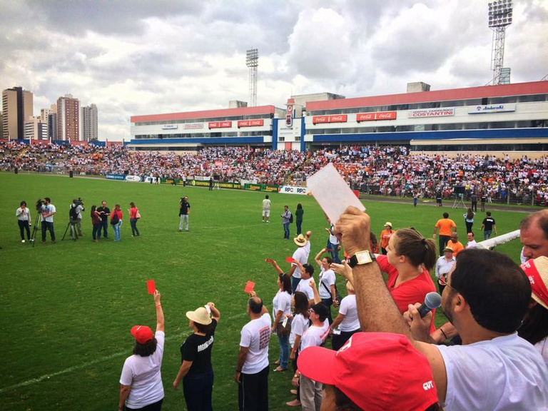 Aprovada moção de apoio à greve dos servidores estaduais