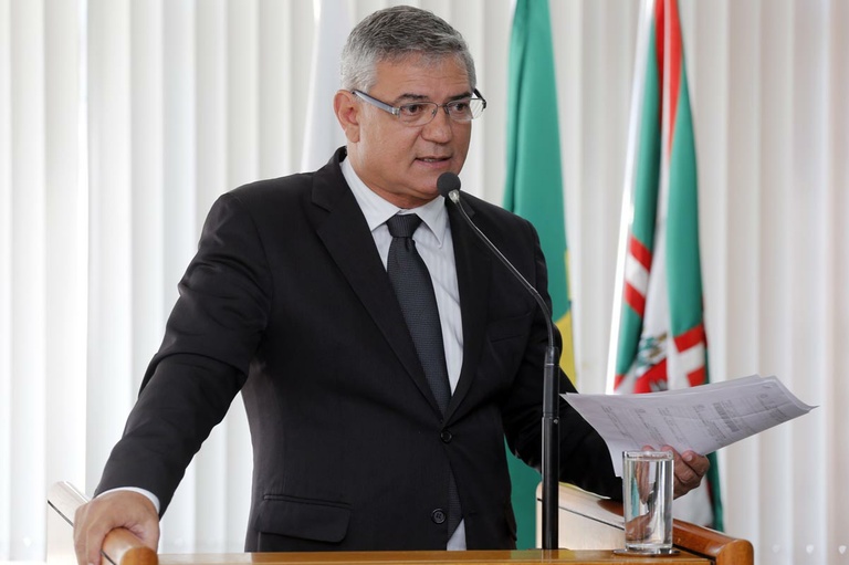 Aprovada norma de segurança para casas noturnas em Curitiba 