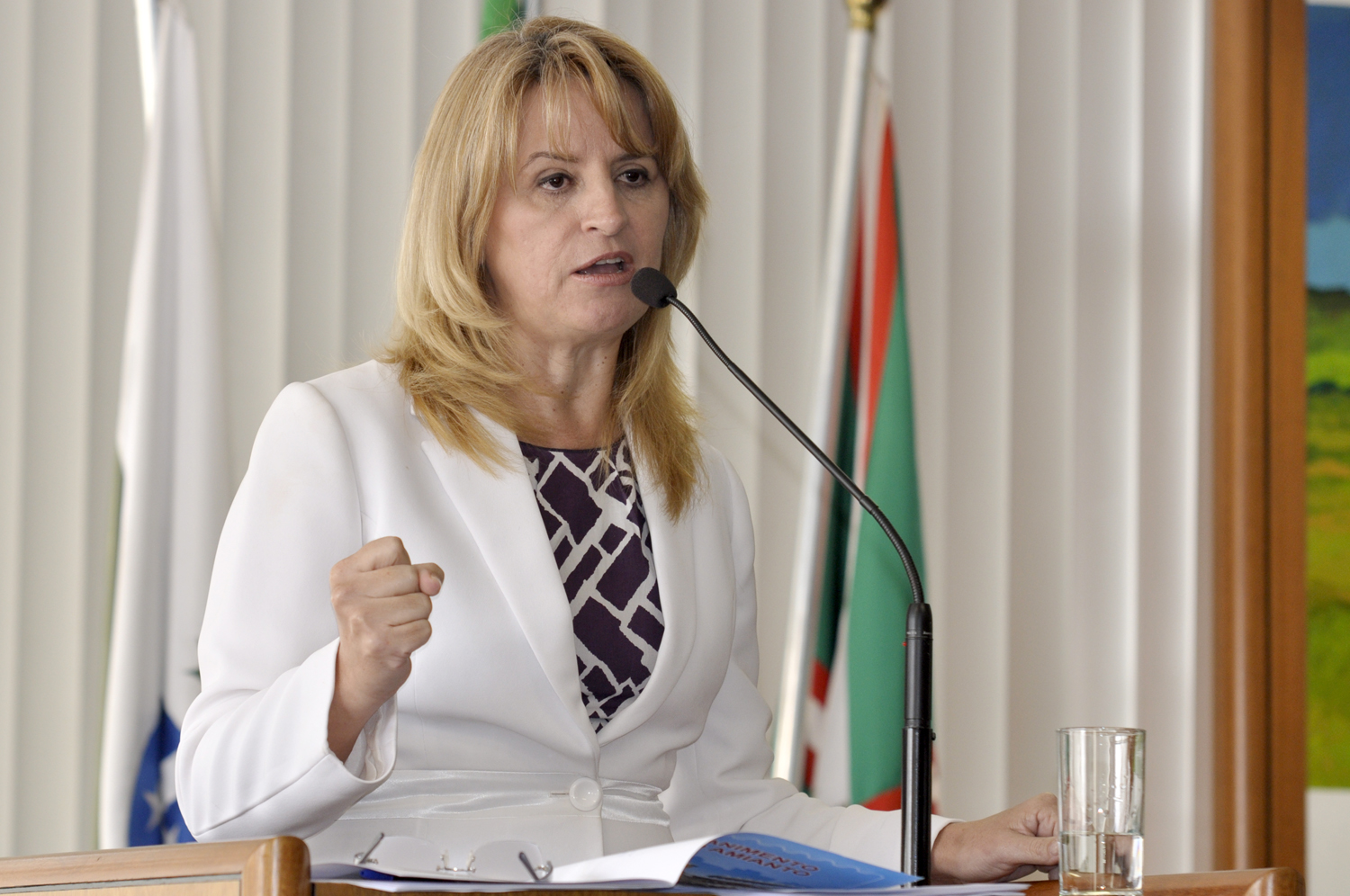 Aprovada proibição do uso de produtos com amianto 