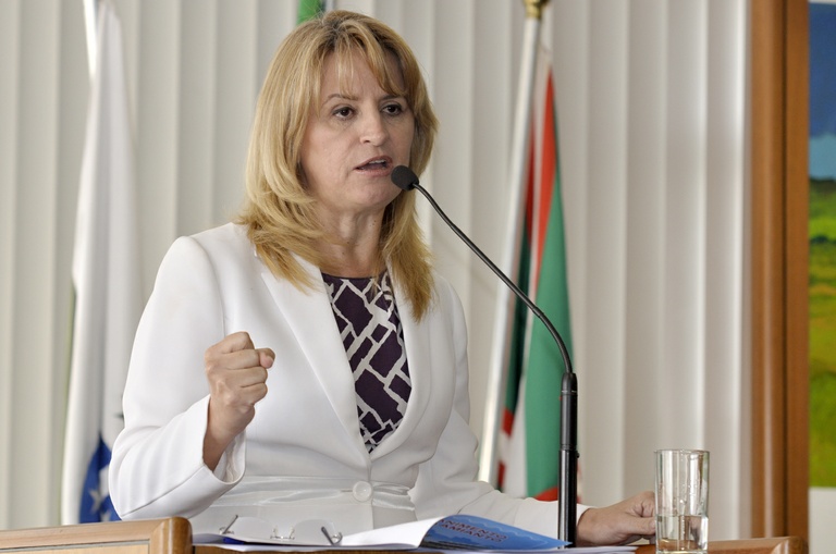 Aprovada proibição do uso de produtos com amianto 