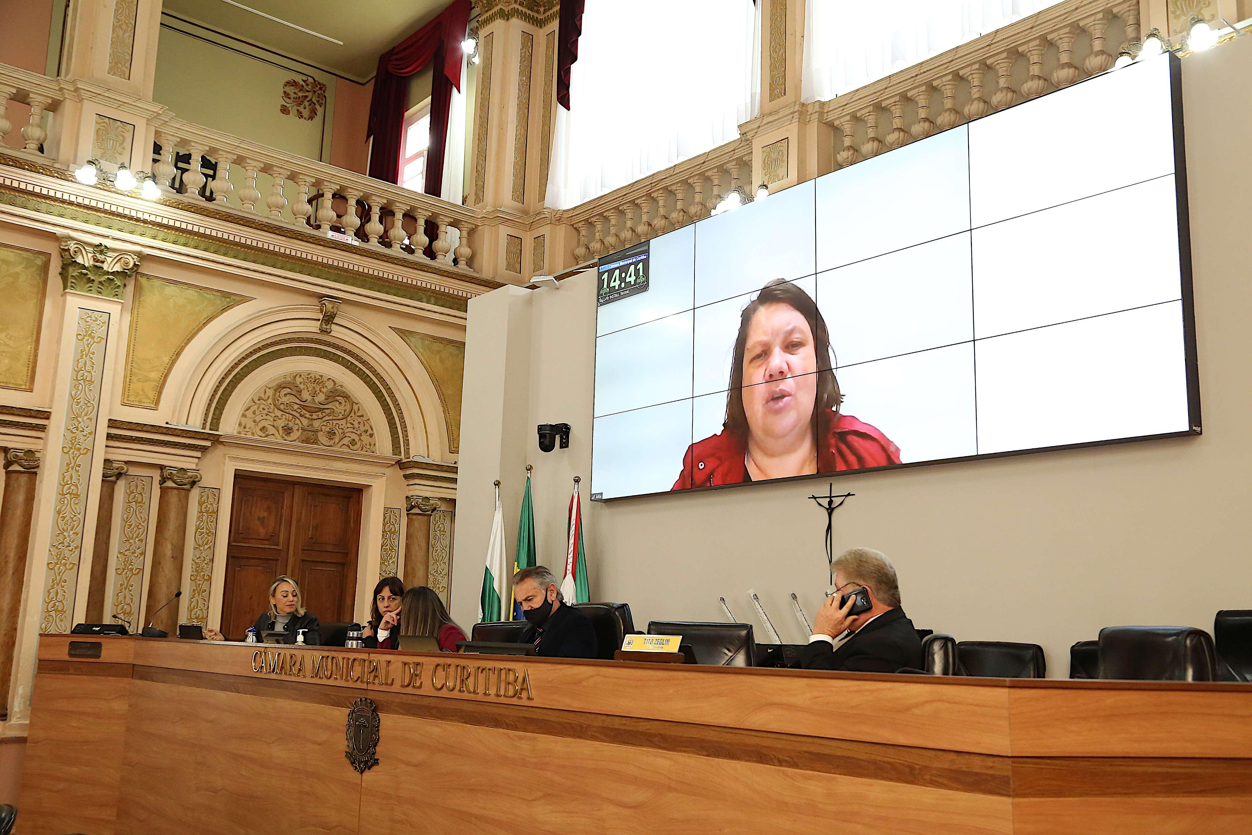 Aprovada regulamentação aos serviços de day care para animais