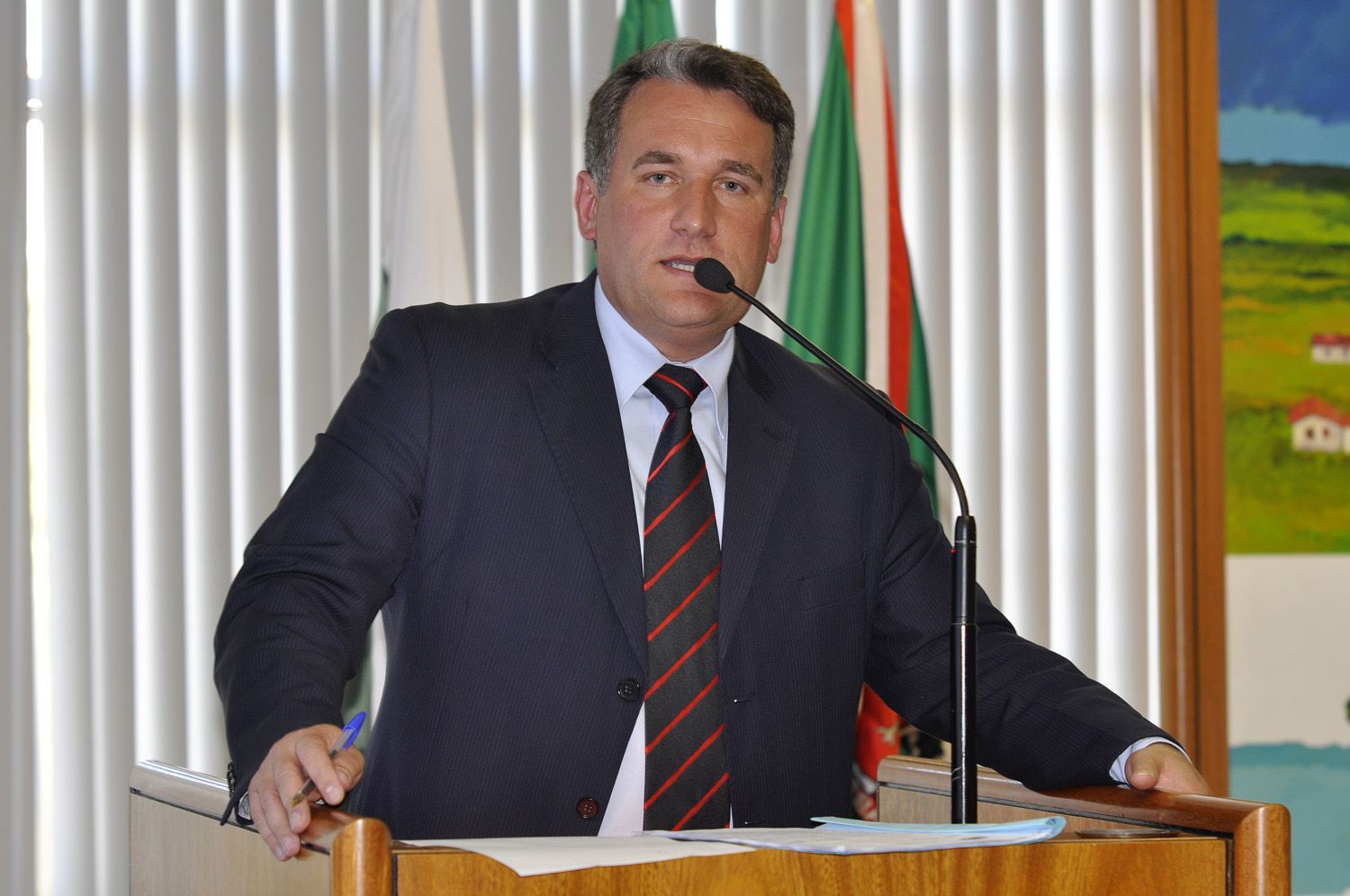 Aprovada remoção de carros abandonados das ruas 