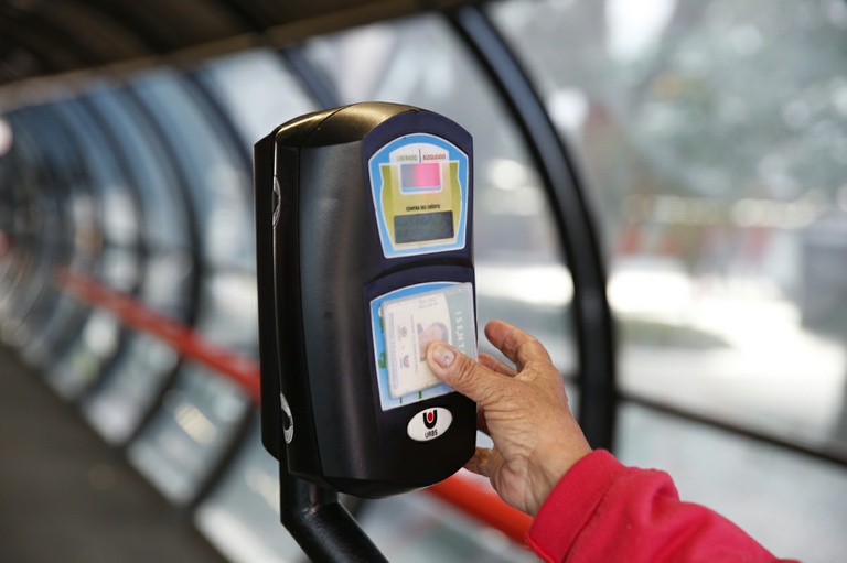 Aprovada sugestão para premiação aos usuários do cartão transporte 