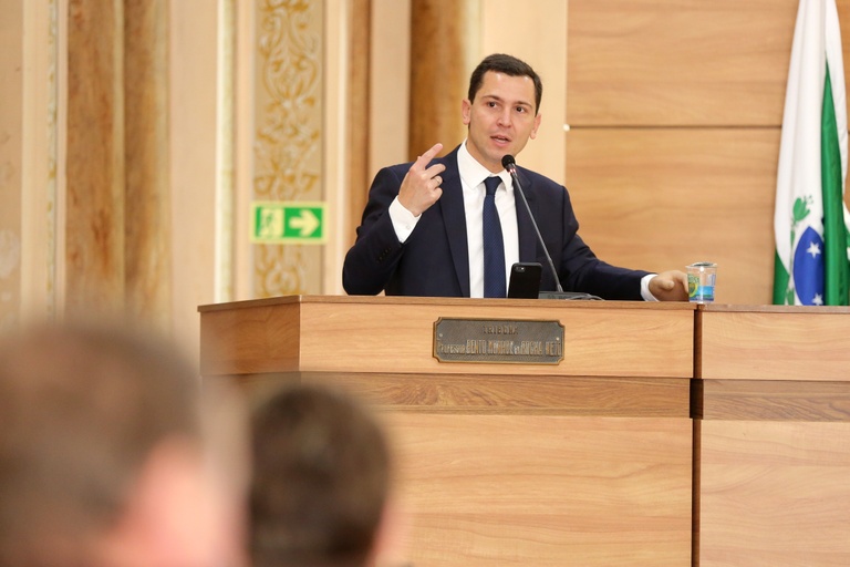 Aprovadas conscientizações sobre esquizofrenia e doença celíaca 