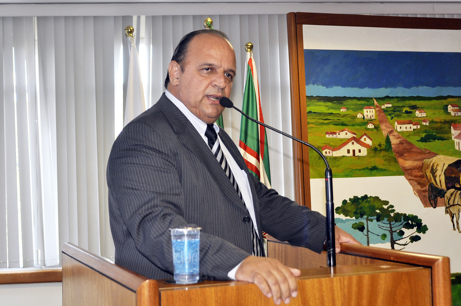 Aprovado fundo que garante parcerias público-privadas 