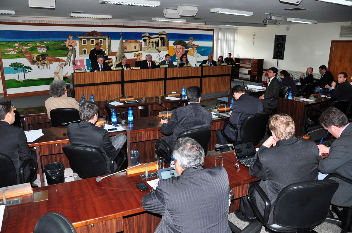 Aprovado pagamento prioritário para pequenos credores 