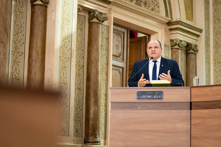 Aprovado Programa de Valorização da Vida nas escolas municipais