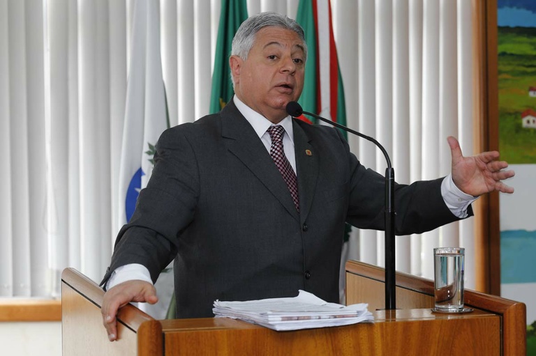 Aprovado projeto que autoriza construção de passarela do MP  