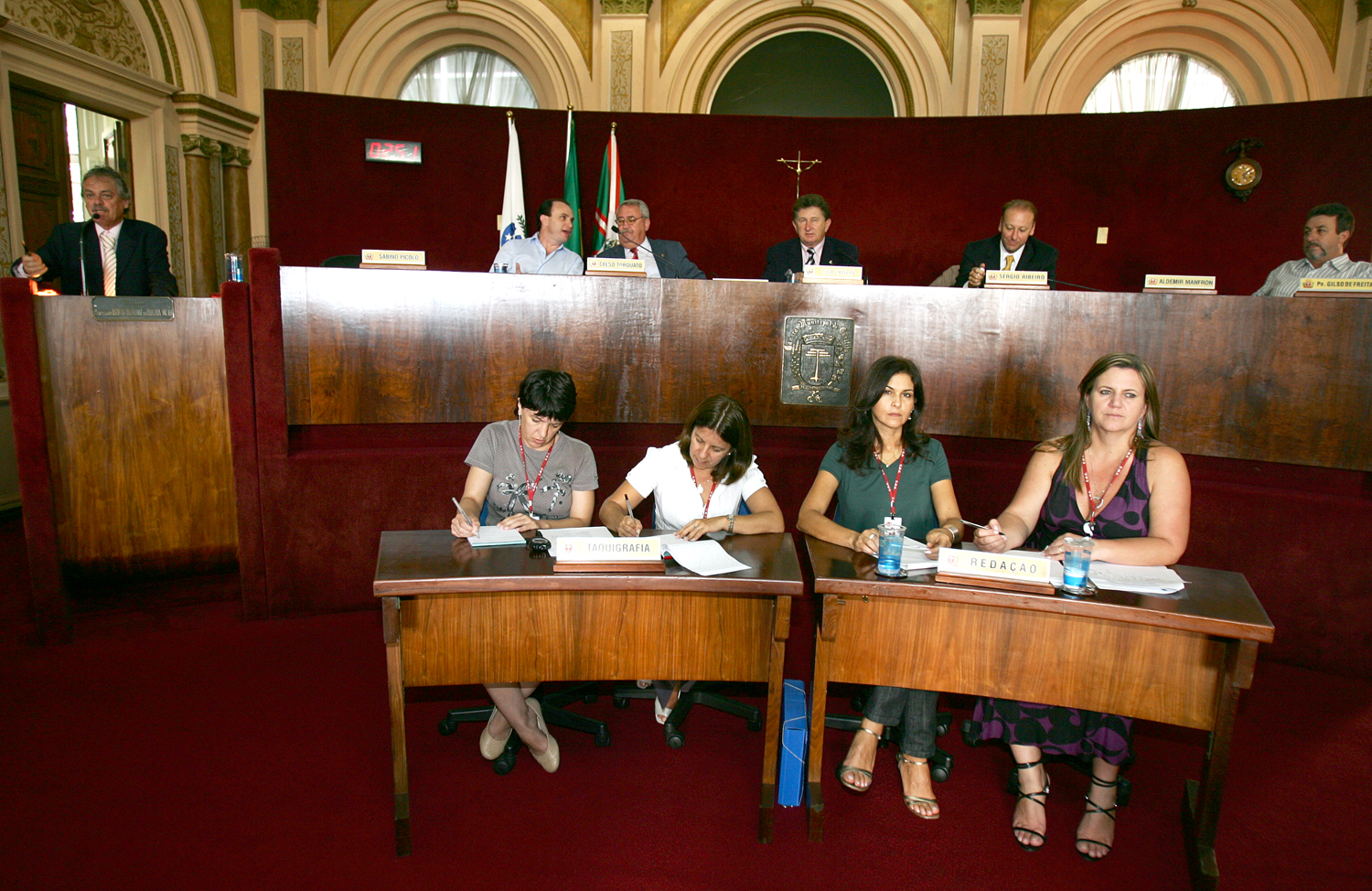 Aprovado projeto que evita sobreposição de datas 