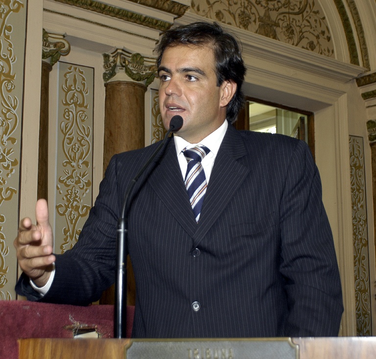 Aprovado projeto que garante economia em obras da cidade 