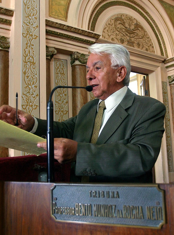 Aprovado reconhecimento ao trabalho de historiadores  