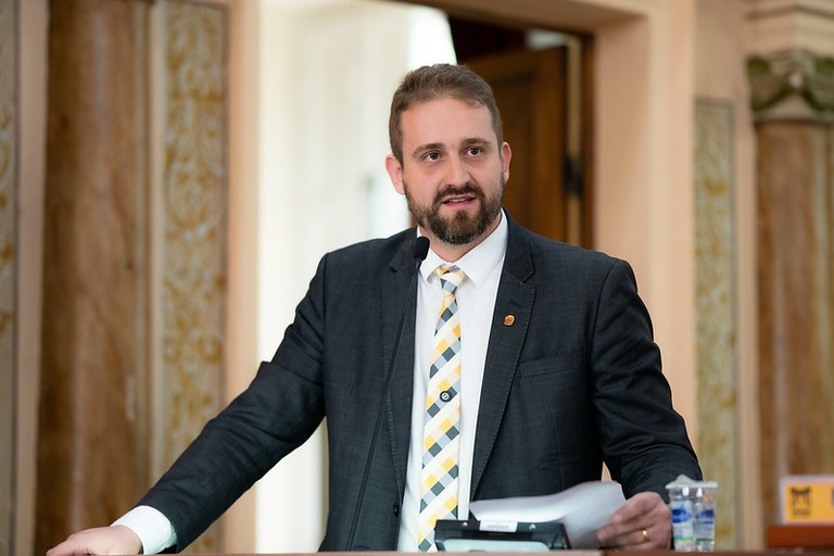 Aprovado título de Vulto Emérito de Curitiba para Luciane Bonatto