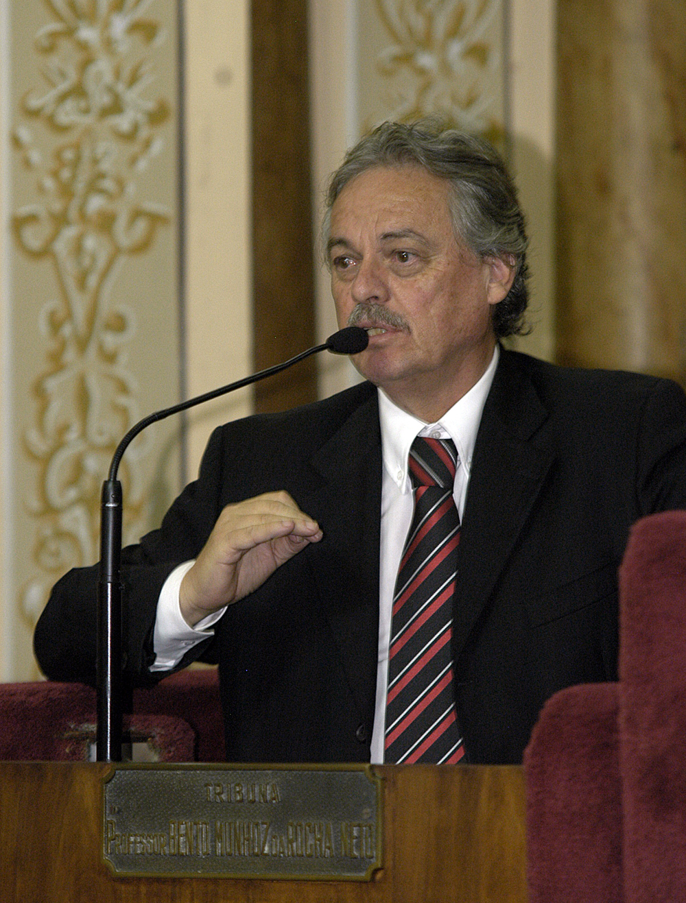 Aprovados recursos para aplicação social e ambiental 