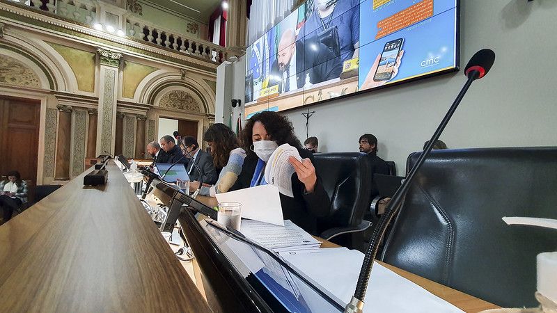 Apto a plenário incentivo contra sacola plástica convencional