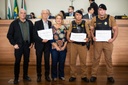 Associação e policiais militares são homenageados na Câmara de Curitiba
