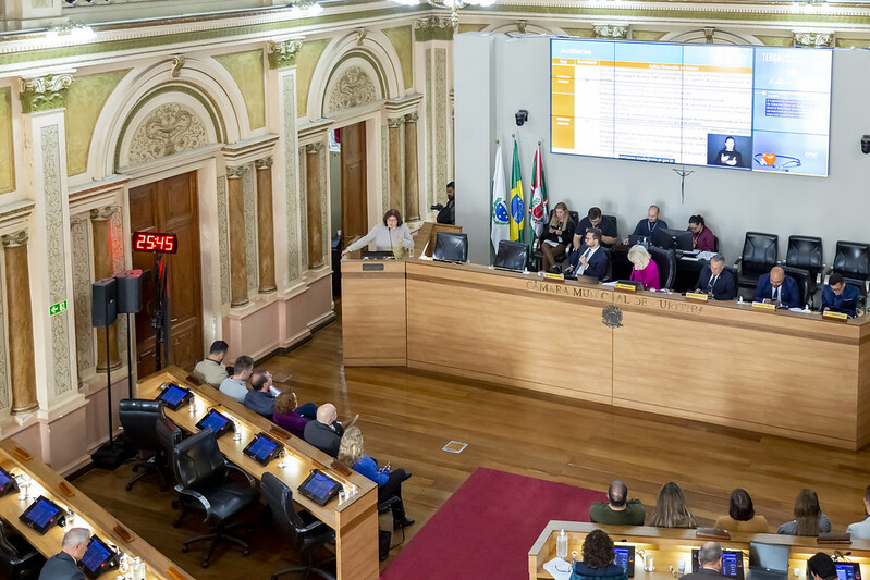 Audiência da Saúde: mortalidade infantil e dengue são desafios para Curitiba