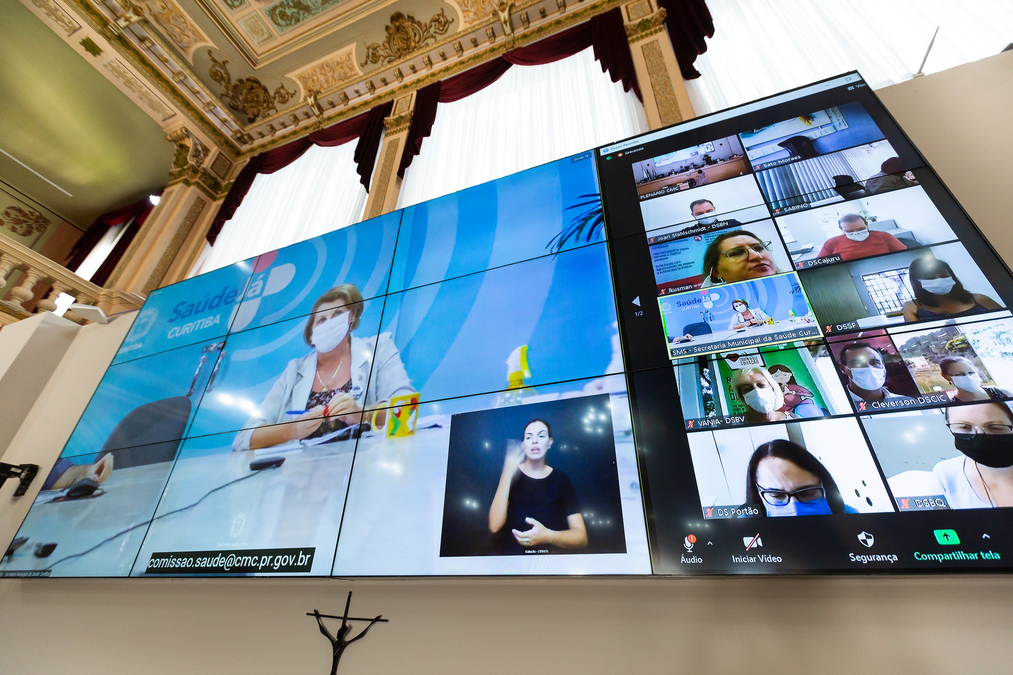 Audiência da Saúde: Executivo descarta vacinação de crianças nas escolas