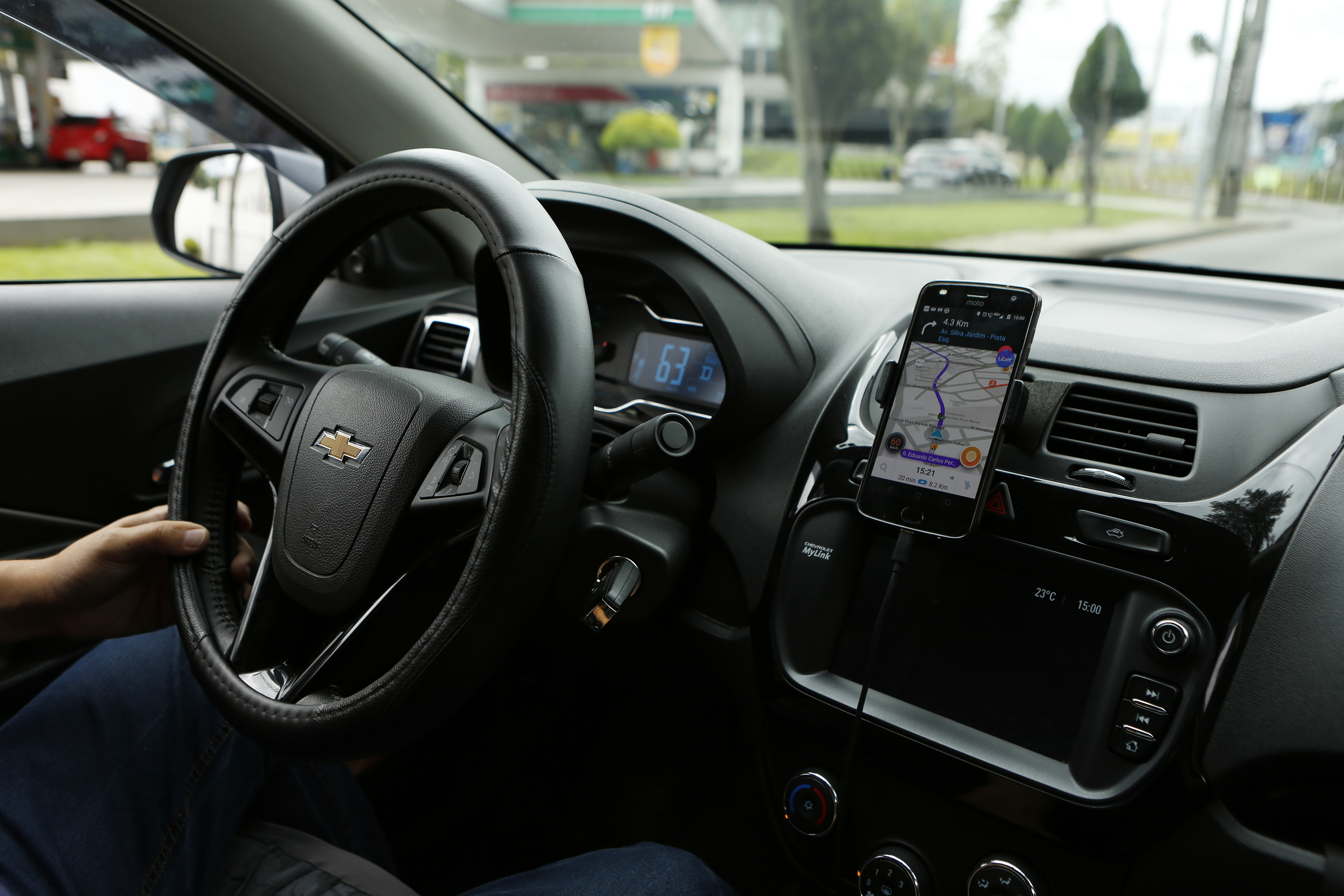 Audiência em 29 de abril vai discutir apps de transporte em Curitiba