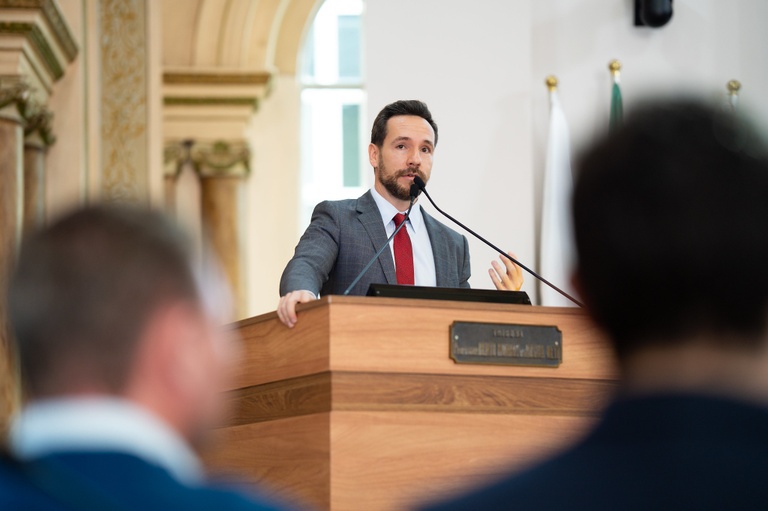 Audiência na Câmara de Curitiba tem anúncio de mudanças na Previdência