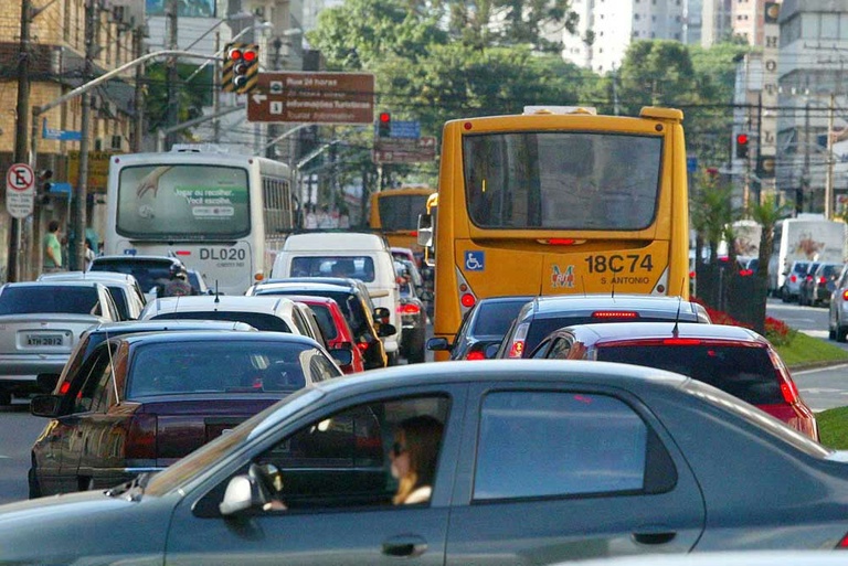 Audiência pública debate educação e pacificação no trânsito 