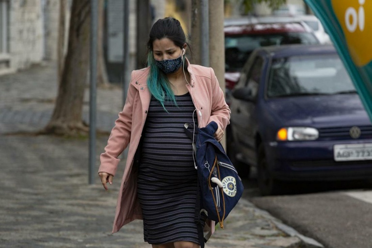 Audiência pública discute impacto da covid-19 à saúde da gestante